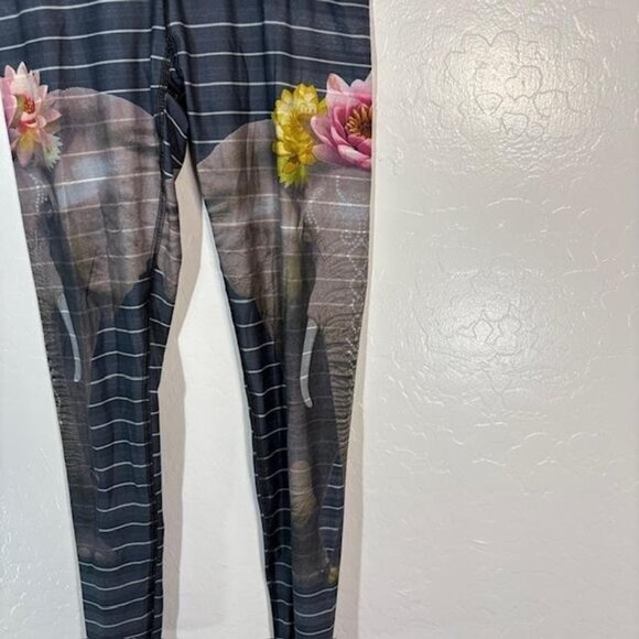 Teeki Leggings Womens Medium Gray Elephant Floral Print High Rise Yoga Pants - Picture 2 of 7
